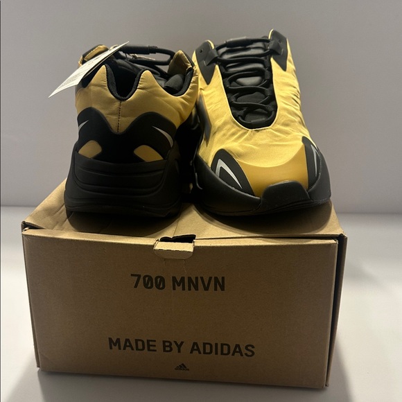 Gold and Black Sneakers Yeezy 700 nwt
